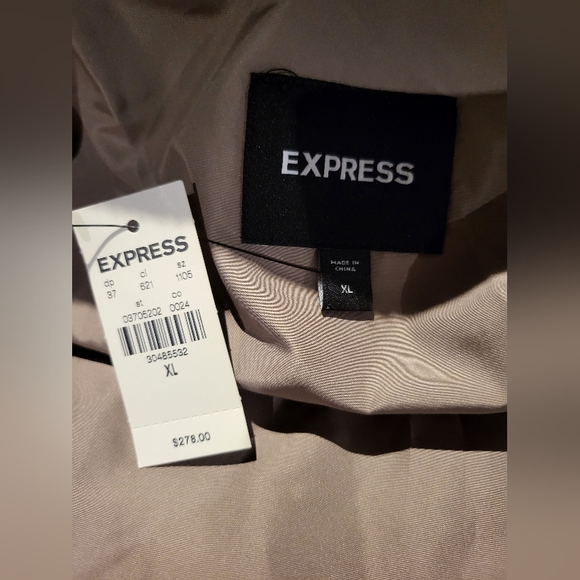 Express Jacket - Picture 4 of 5